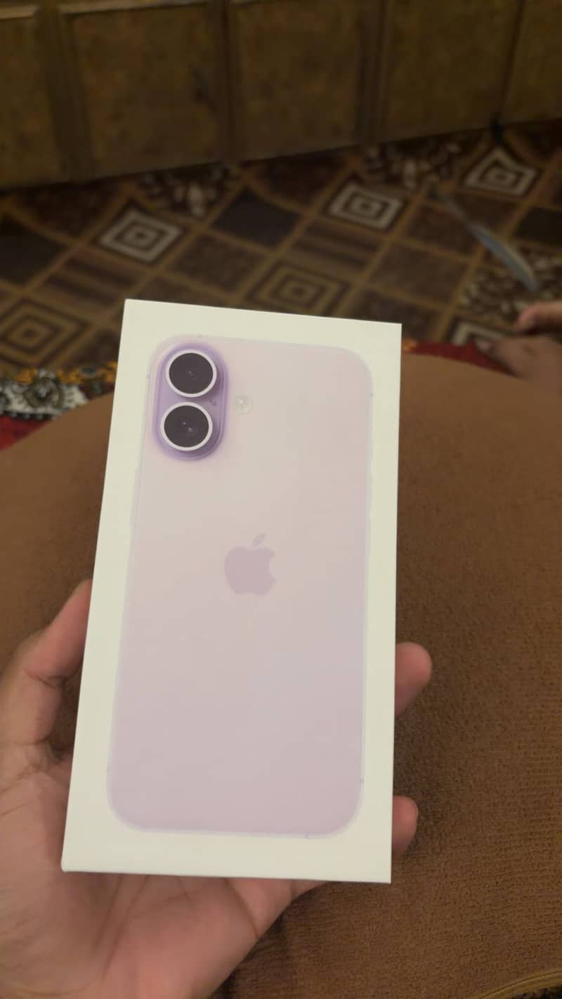 Apple iPhone 17 levender 3