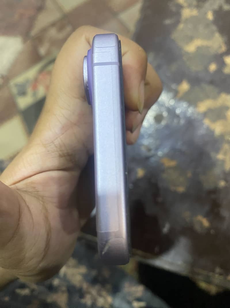 Apple iPhone 17 levender 5