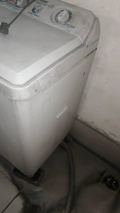 Haier Washing Machine with spinner