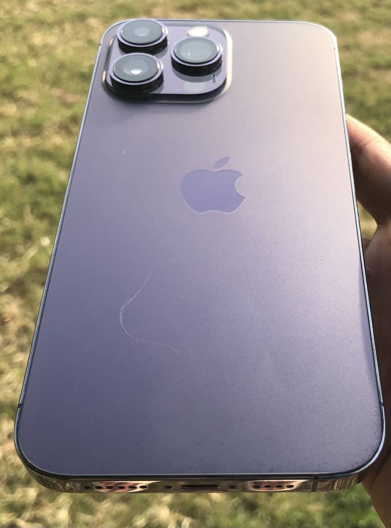 Apple iPhone 14 Pro Max 2
