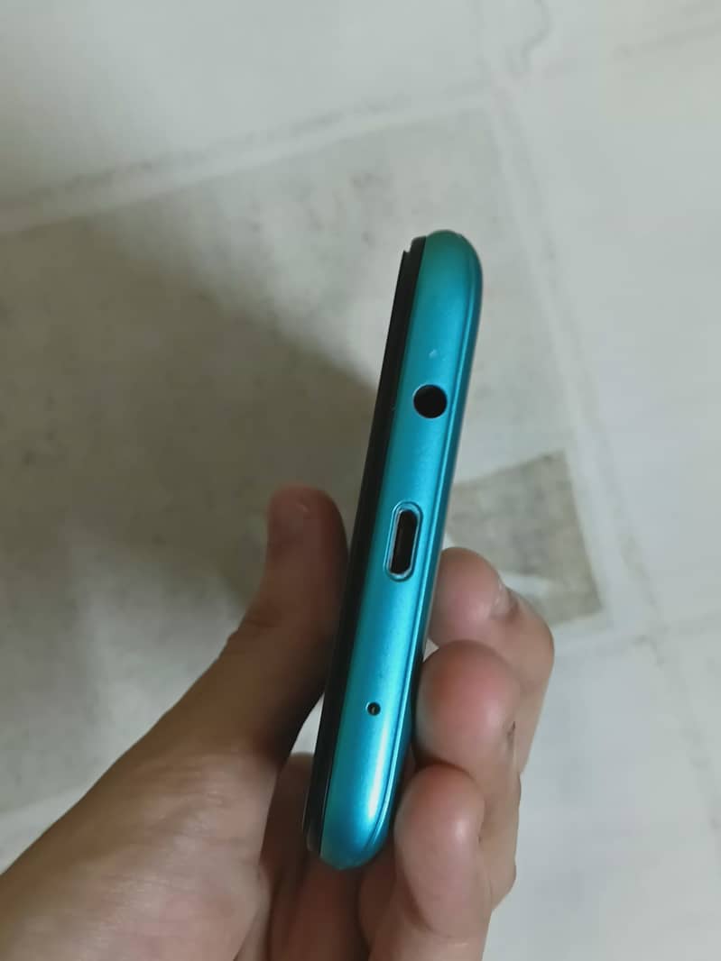 Tecno Spark 7T 5