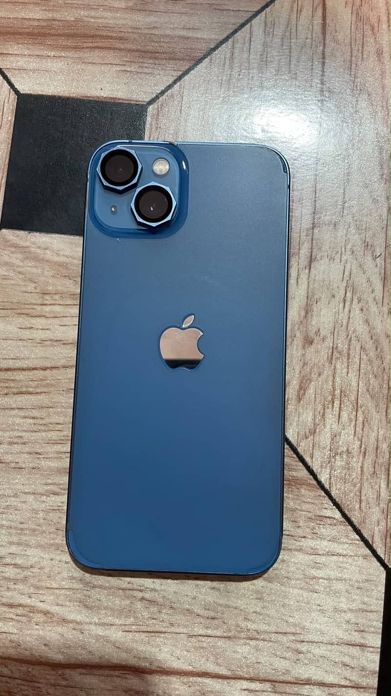 Apple iPhone 13 3