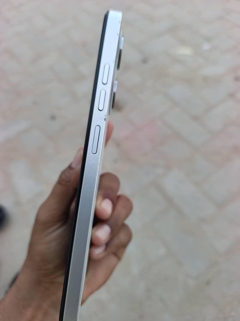 Tecno Spark Go 2