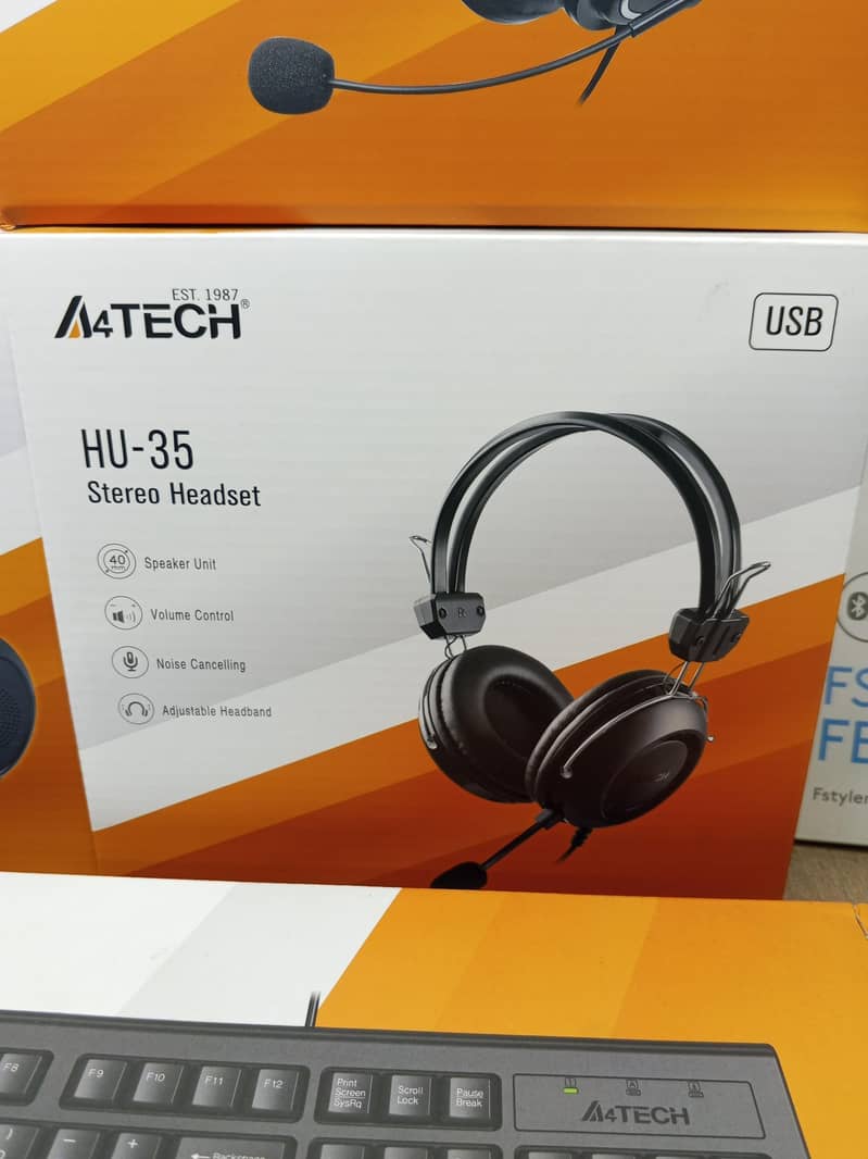 calling headsets 1