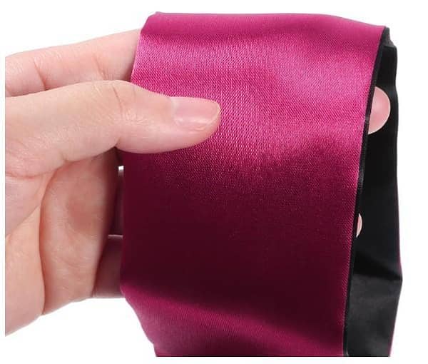 Hestya 1 PCS Satin Blindfold Sleeping Eye Mask, Black Red  R5866