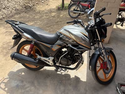 Honda cb150f