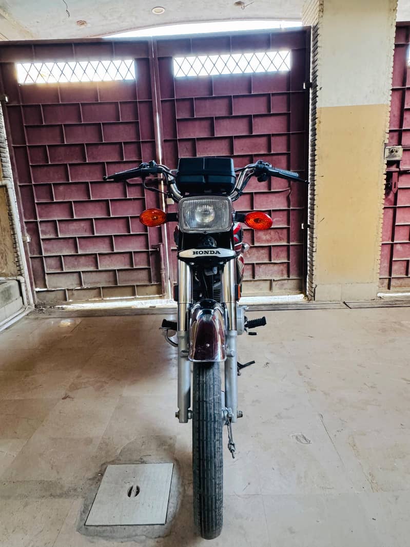 CG 125 2