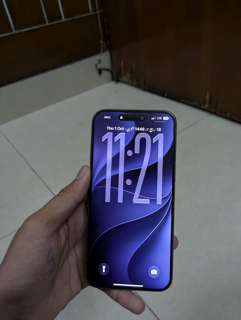 Apple iPhone 15 Pro Max 5