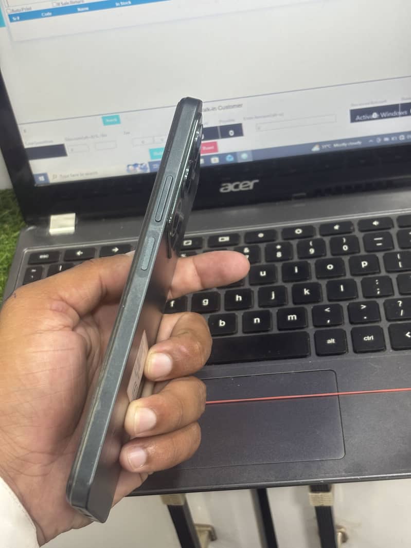 Realme C71 4