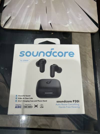 New box pack ear buds made viatnam
