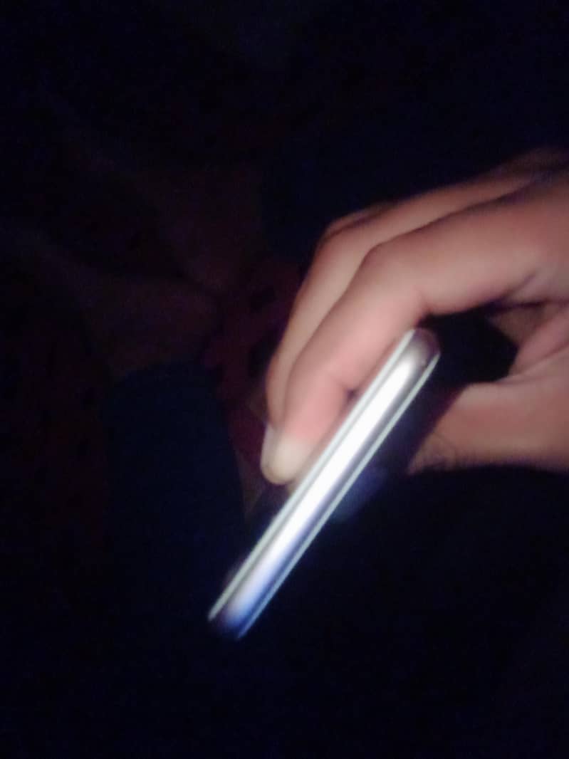 Apple iPhone 7 2