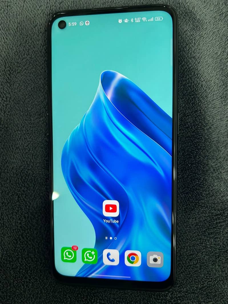 OPPO Reno 3