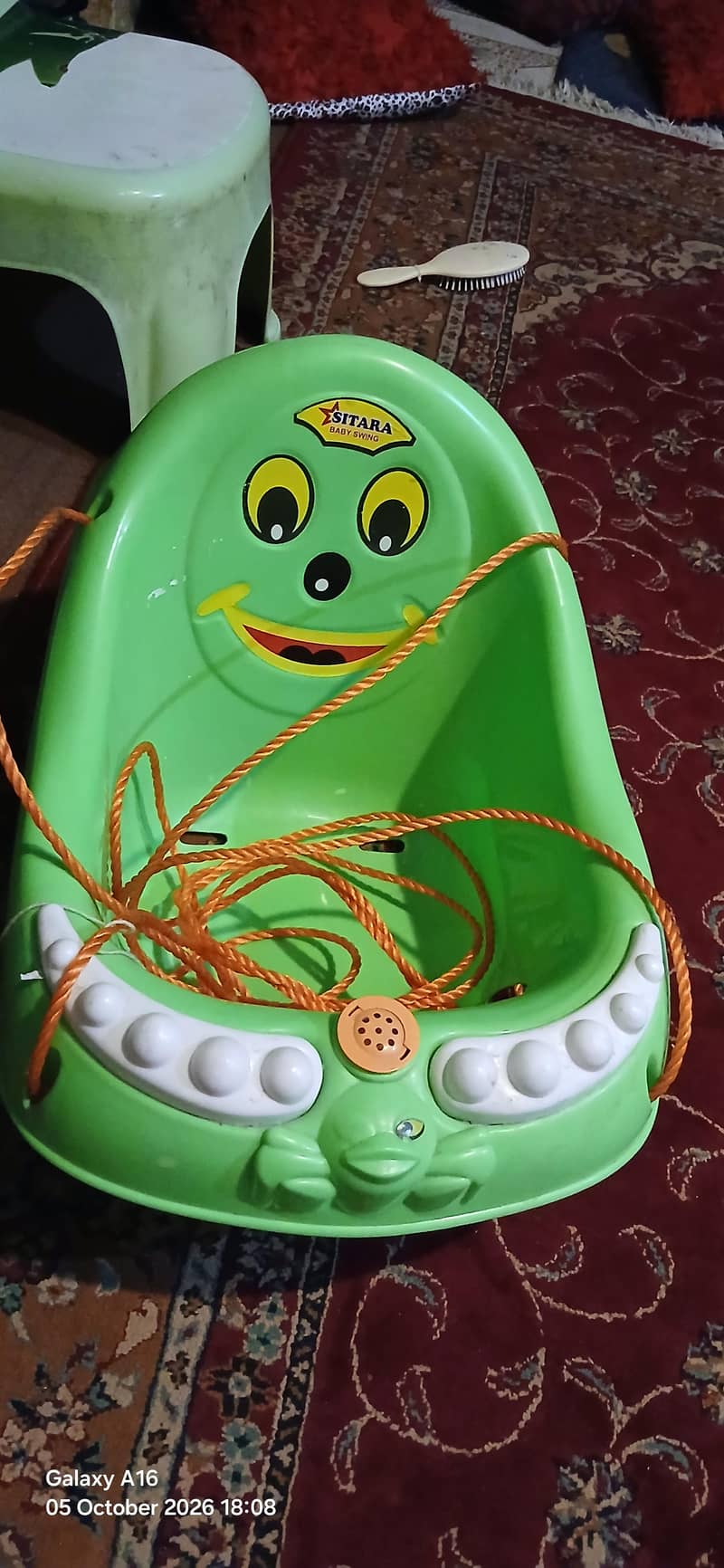 small swing 0