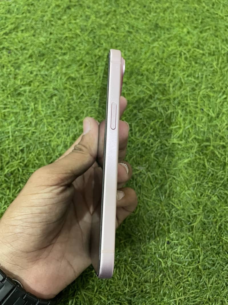 IPhone 15 mdm 7