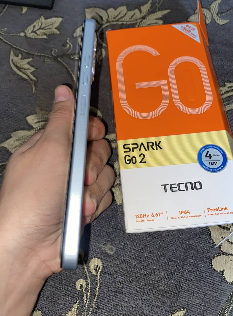 Tecno Spark Go 2 1