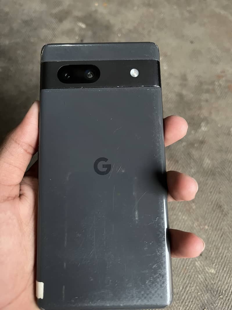 Google pixel 7a 5