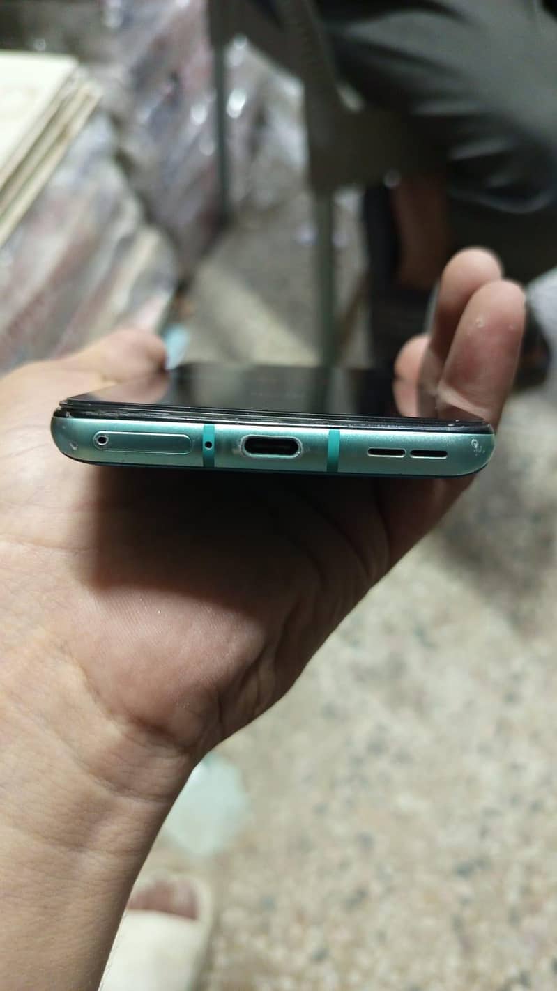 oneplus 8t 2