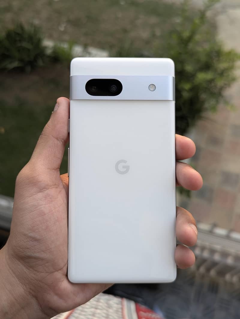 Google Pixel 7a 1