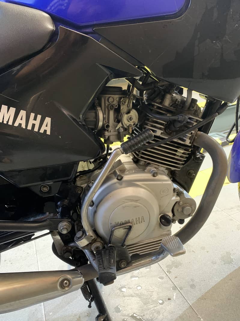 Ybr 125 2