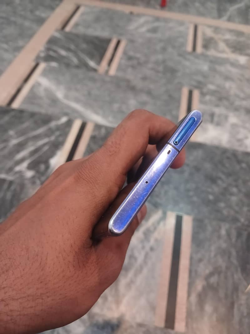 Samsung Mobile Note 10 Plus 8