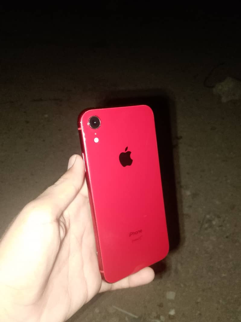 Apple iPhone XR 1