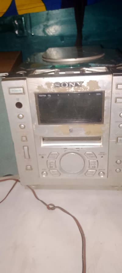 Sony PMC-MD55 Original MiniDisc Stereo System + 2 Speakers