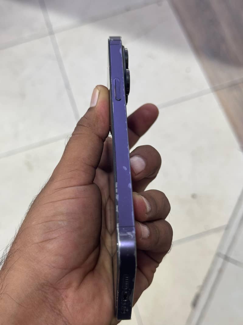 Apple iPhone 14 Pro Max 2