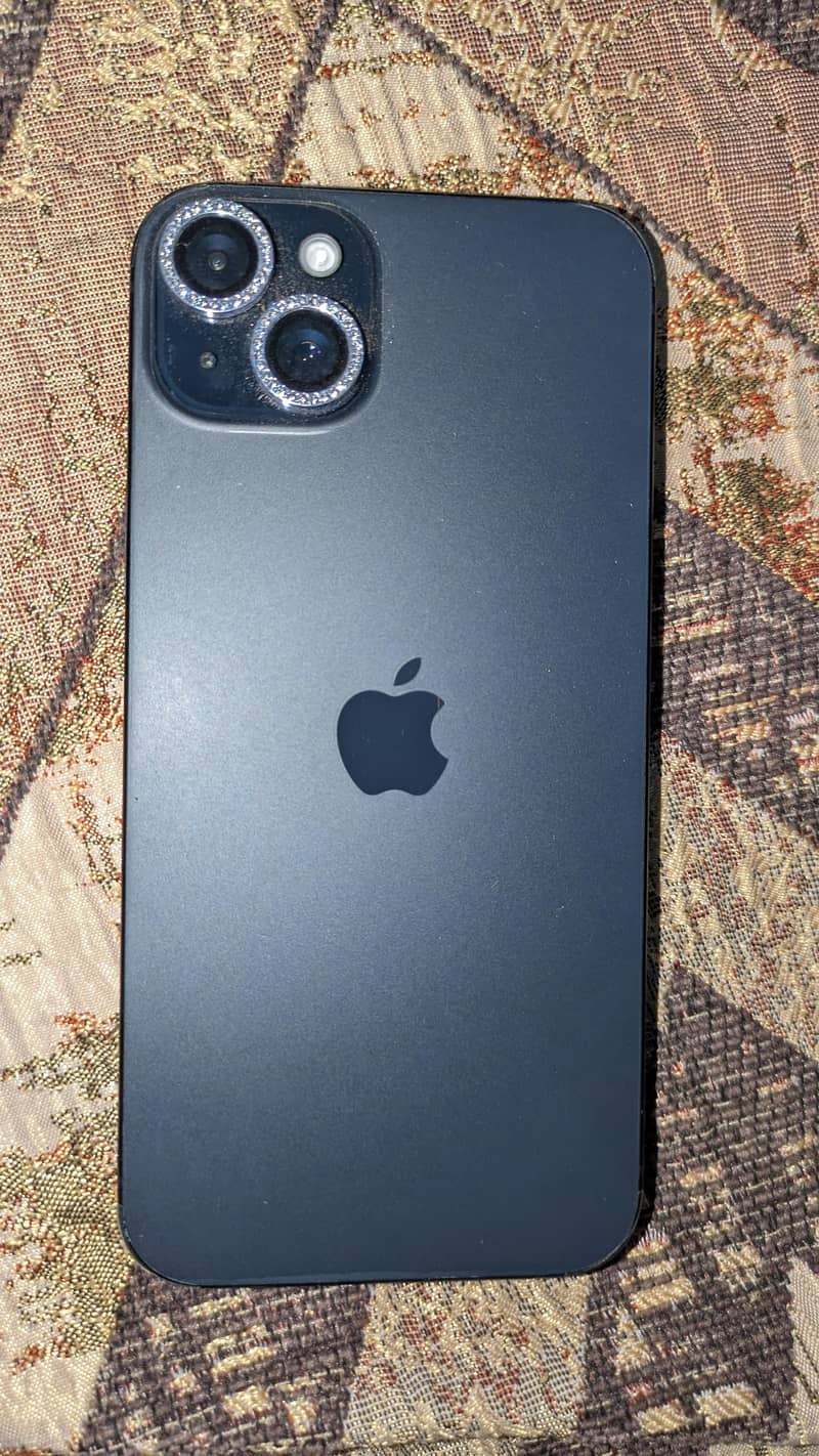 Apple iPhone 15 plus 1