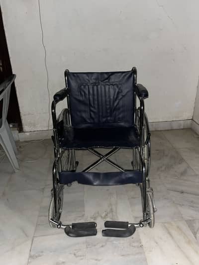 Manually chair marez k leye
