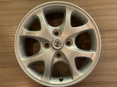 14 inch rims Toyota Vitz RS