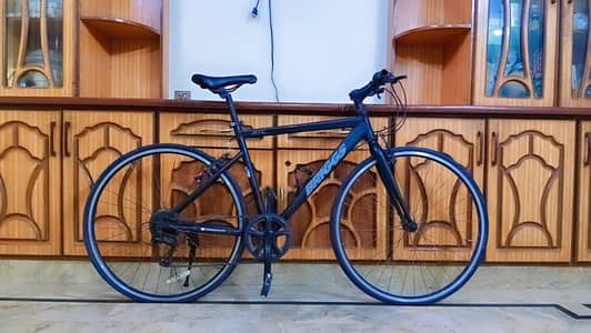 New Imported Japnai Hybrid Almunium Bicycle 10/10 Condition