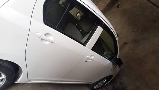 Daihatsu Mira 2016