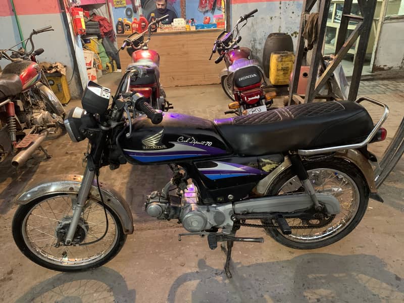 Cd70 2007 model 03225604010 2