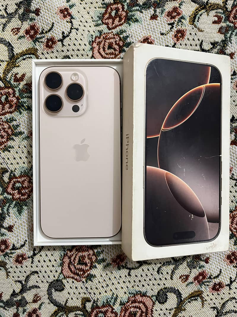Apple iPhone 16 Pro 0