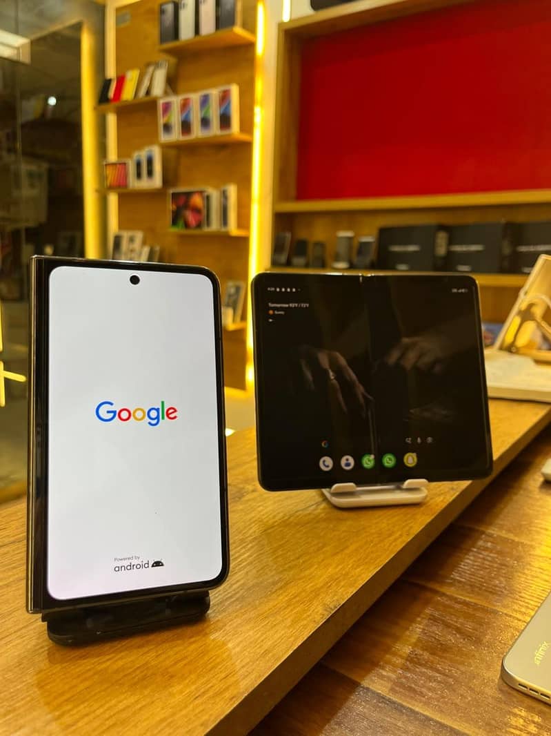 Google Pixel Fold 2