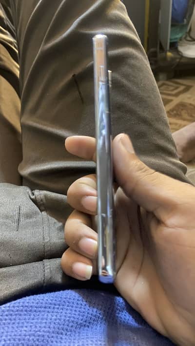 Samsung Mobile S10