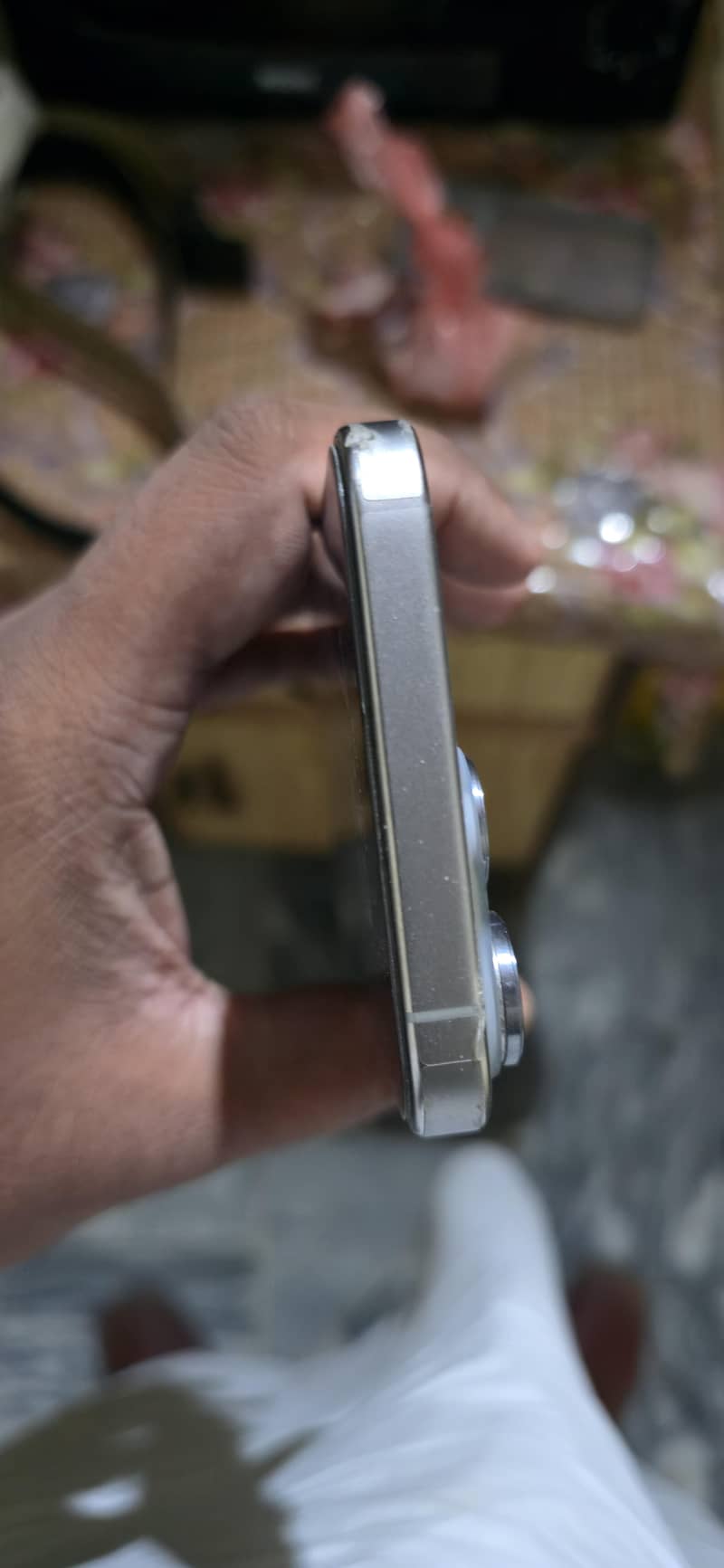 Apple iPhone 15 Pro Max 3