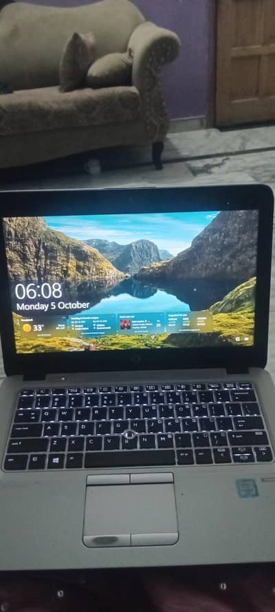 window 10 core i5 touch screen