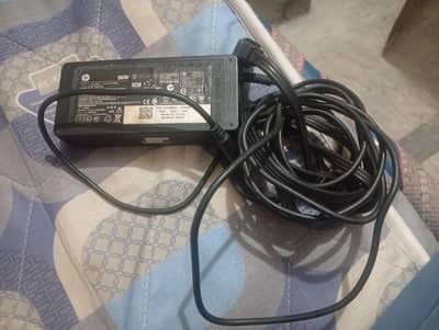 HP Laptop Charger 90 Watt for Sale
