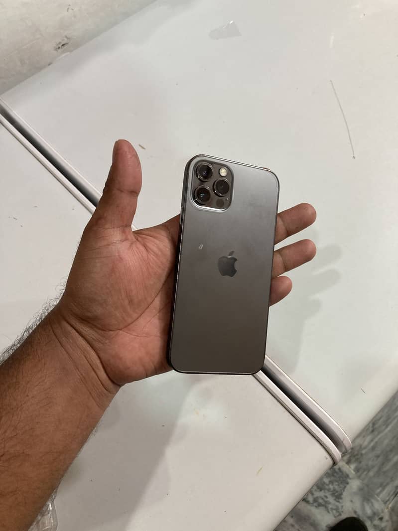 Apple iPhone 12 Pro 7