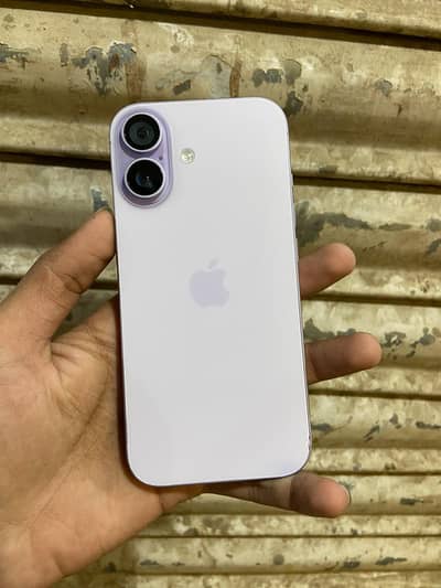 iPhone 17