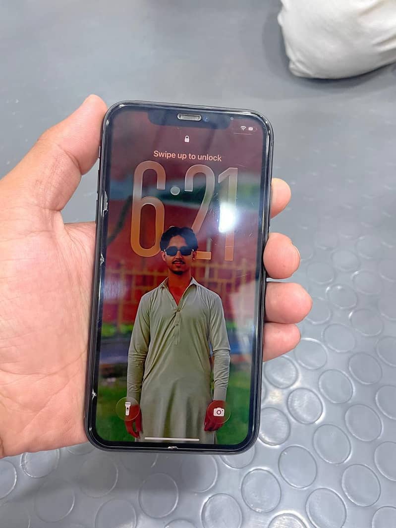 Apple iPhone 11 2