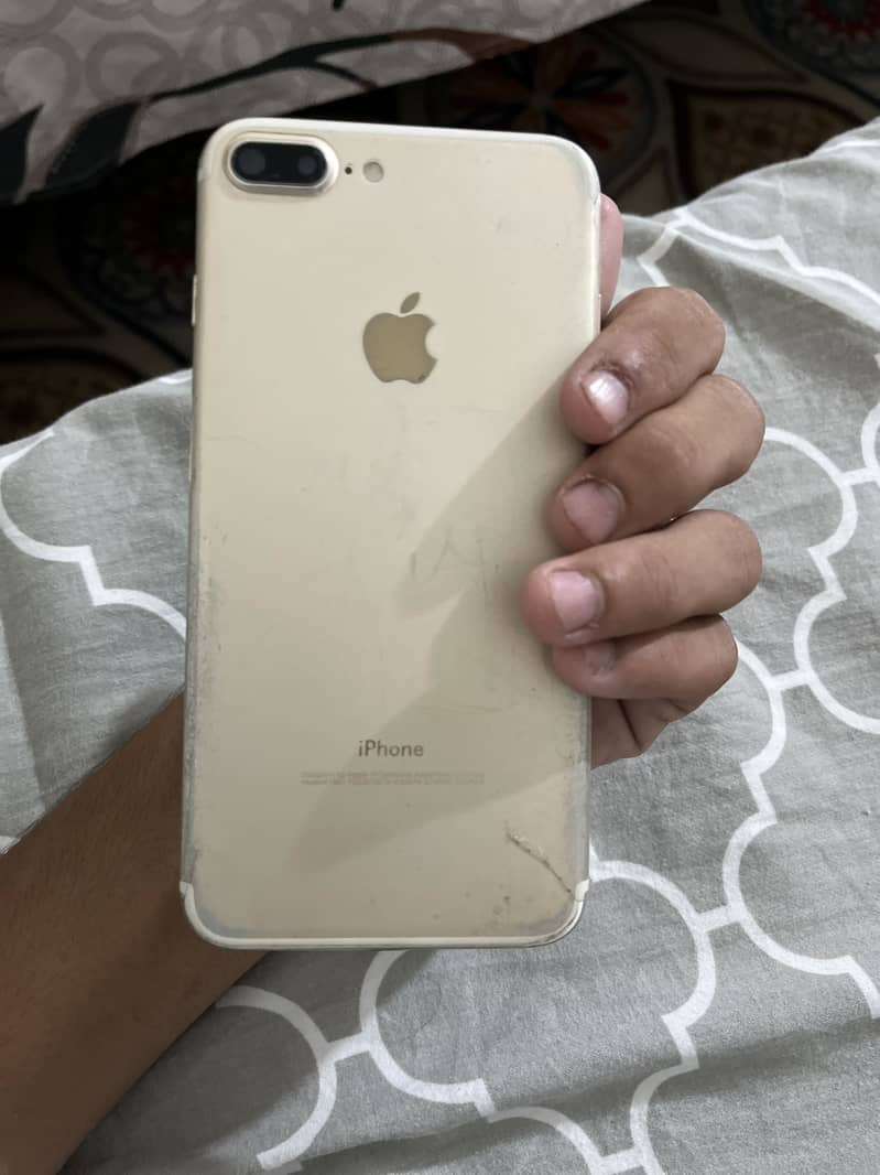 Apple iPhone 7 Plus 7