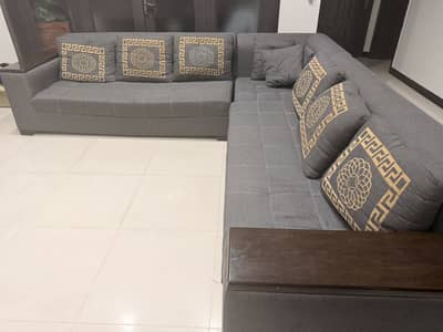 Sofa Set with cushions