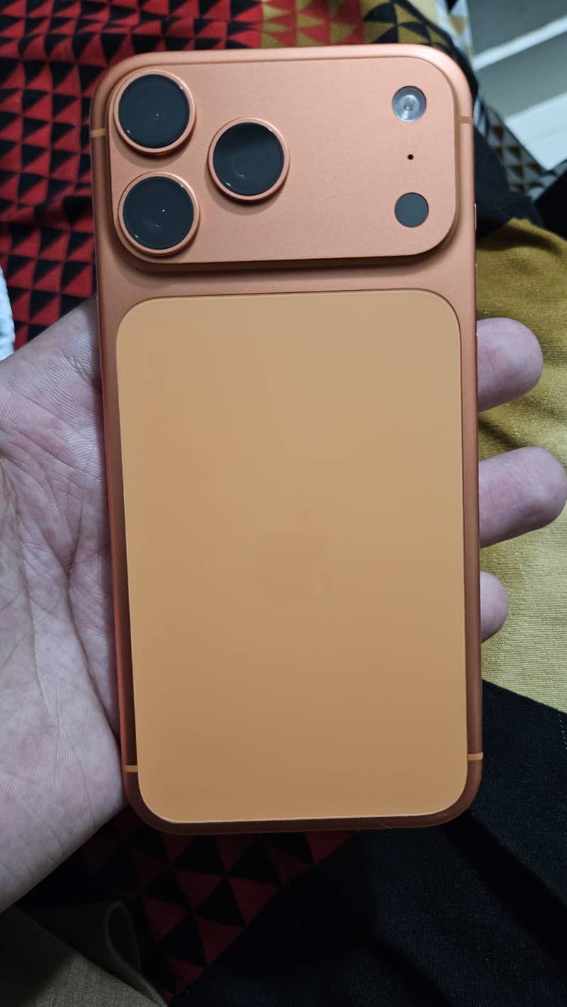Apple iPhone 17 Pro Max jv 0