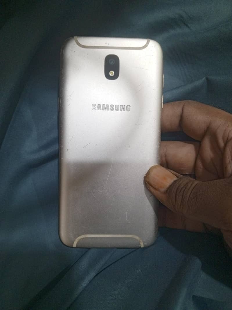 Samsung Mobile C5 2