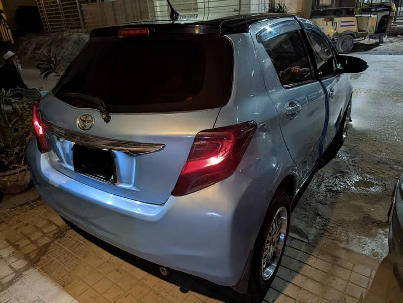 Toyota Vitz 2016 3