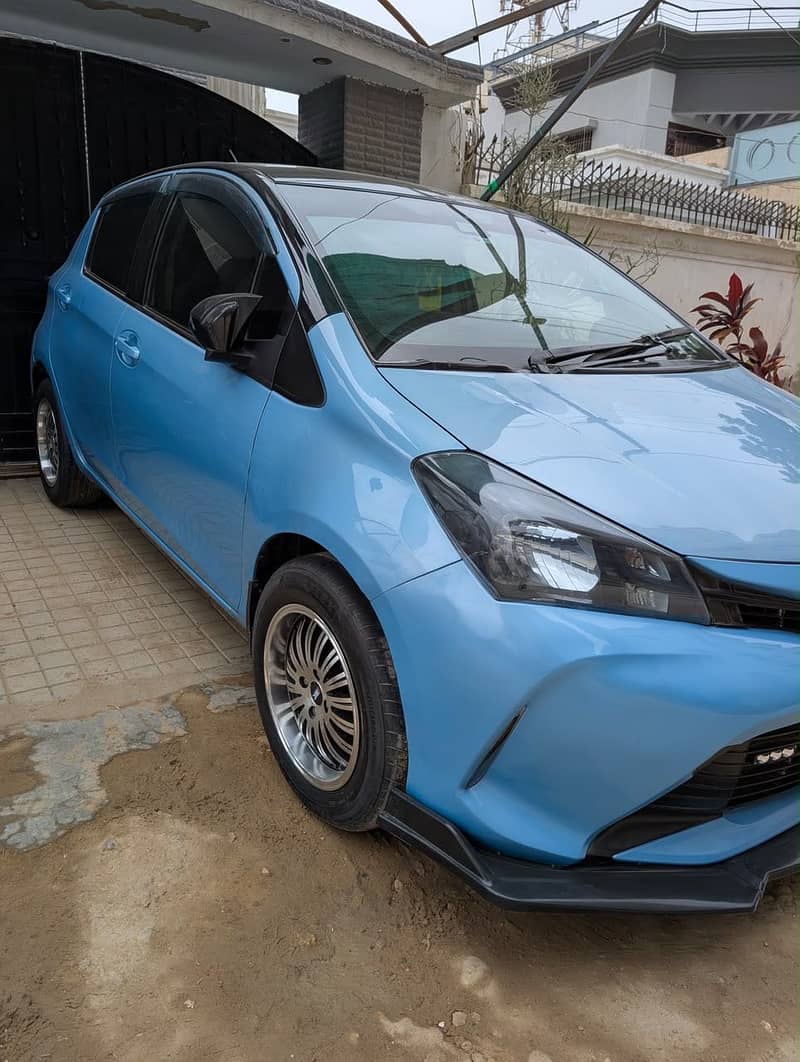 Toyota Vitz 2016 4