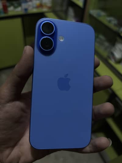 Apple iPhone 16