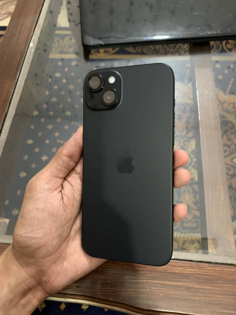 Apple iPhone 15 plus 1